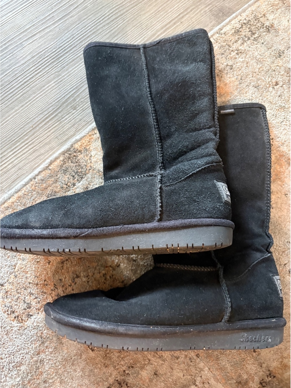 Skechers Australia Black Suede Winter Boots Size 7